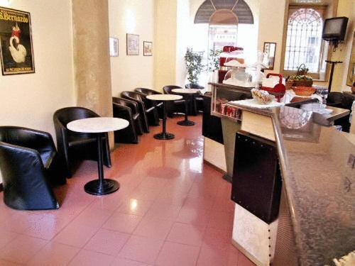 Hotel Minerva Milano Esterno foto