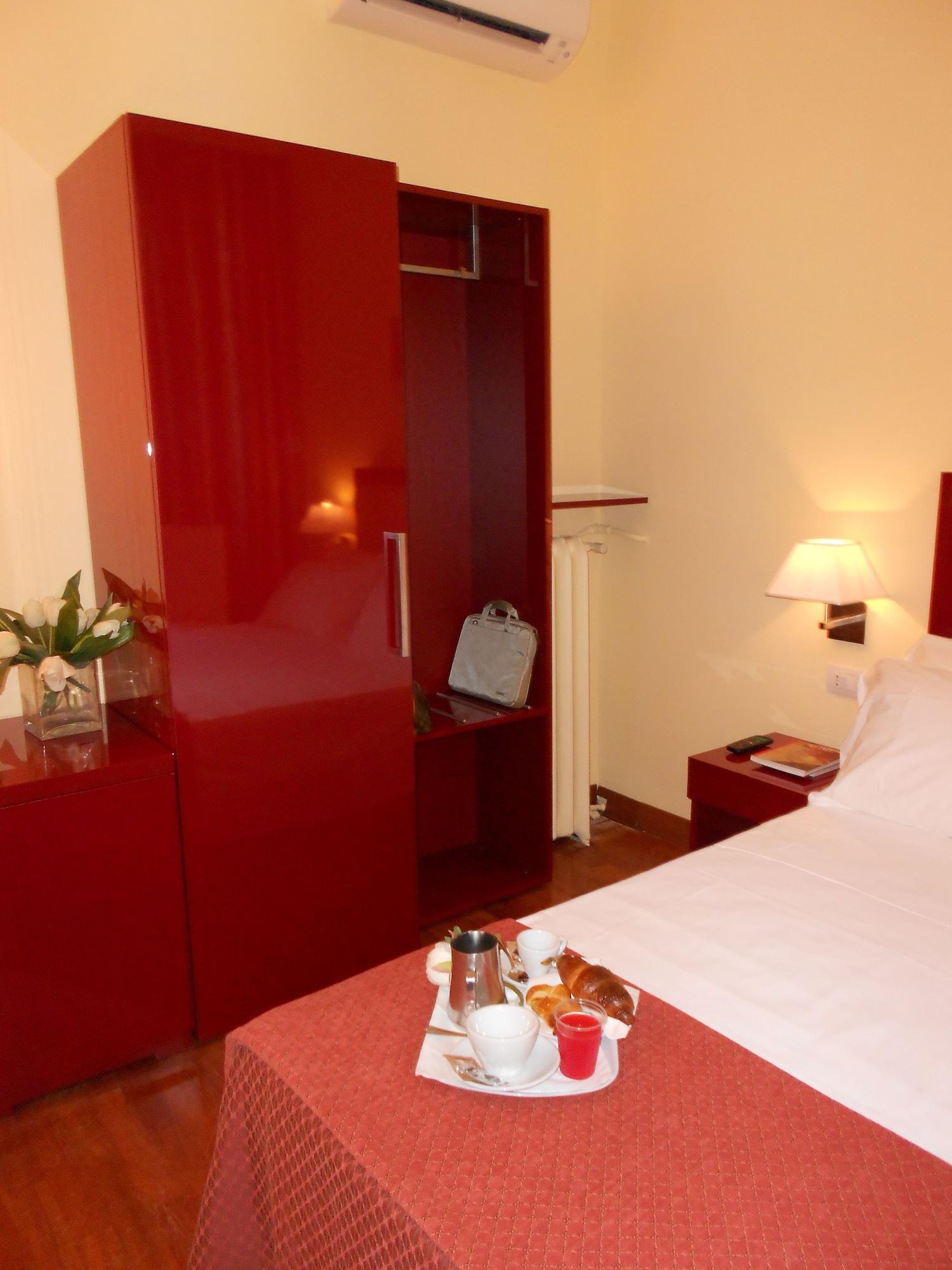 Hotel Minerva Milano Esterno foto