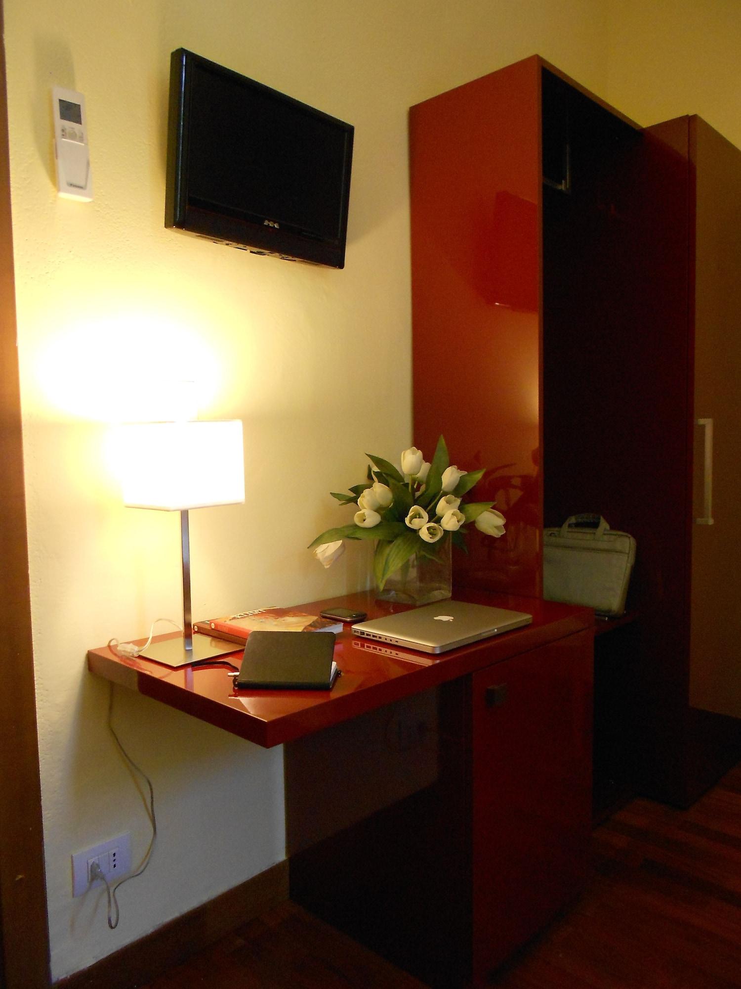Hotel Minerva Milano Esterno foto