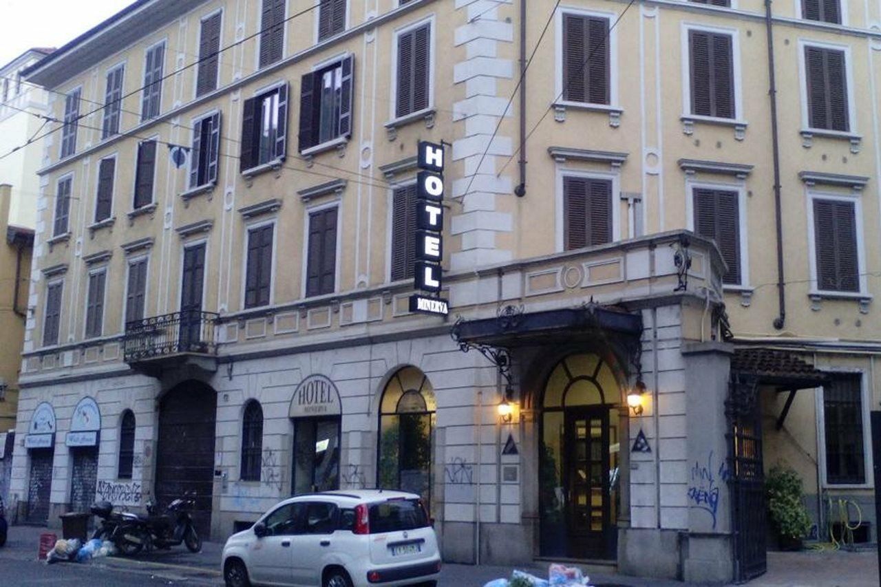 Hotel Minerva Milano Esterno foto